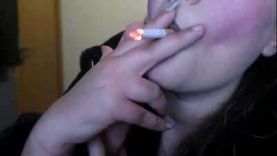 Girl Smoke A Cigar And Sucks A Dildo She Love Smoke And Blowjobs 400x225 adult video thumbnail