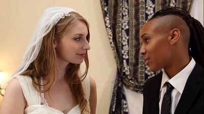 Lesbiche Nere E Bionde Che Si Divertono Con Lero Fiche 400x225 adult video thumbnail