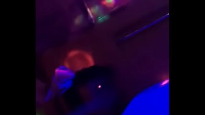 Loira Chupando Roludo 400x225 adult video thumbnail