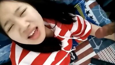 Pelicula Casera Asiatica Por Que Mi Hermanita Ama Tanto La Mamada 400x225 adult video thumbnail