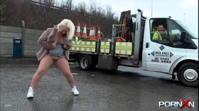 Shameless Uk Bbw Blonde Girl With No Panties Flashing Her Boobs And Pissing In Public 400x225 adult video thumbnail